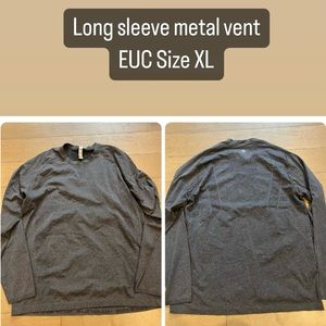 Size XL Lululemon Men’s metal vent top.